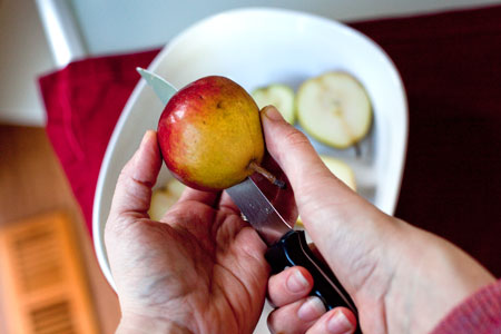 slicing-pears