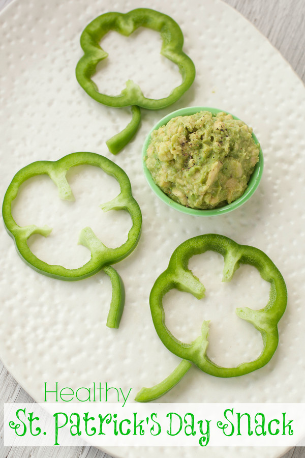Bell pepper shamrocks with avocado dip make an all natural, healthy St. Patrick's Day snack - EatingRichly.com