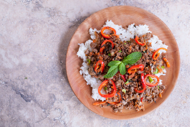 Easy Thai Ground Beef Recipe with Peppers and Carrots