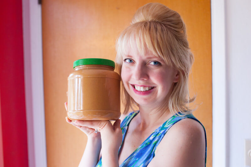How to stir natural peanut butter the easy way. You won't believe it!