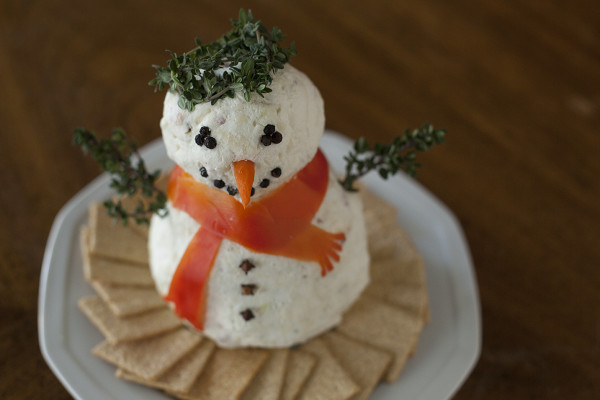 Christmas Cheeseball Snowman Recipe