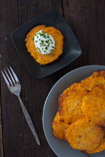 This butternut squash latke recipe is oven baked for a healthy vegetable side dish. Check out step by step photos of my three year old making them! From EatingRichly.com