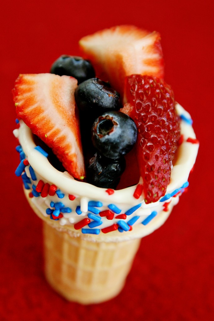 These fun ice cream cones will make even the pickiest kids ask for more fruit. Get more 4th of July Snacks that kids can make at EatingRichly.com
