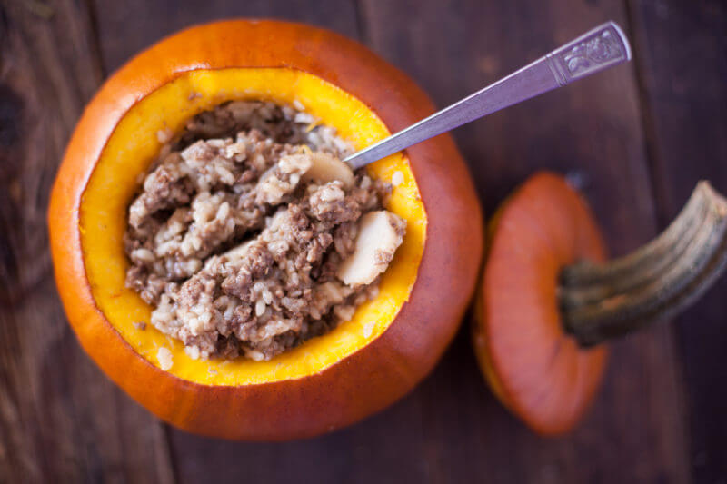 This ground red meat dinner in a pumpkin is is no longer only easy to absorb, it be moreover a kid good dinner that would possibly well have your miniature ones begging for extra! From EatingRichly.com  Floor Crimson meat Dinner in a Pumpkin beef rice in pumpkin 4457 800x533