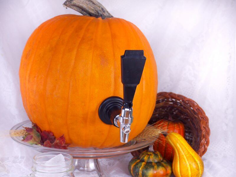 It's SO easy to turn a pumpkin into a keg! Fill it with apple cider, or our bourbon cider pumpkin punch for an attention grabbing drink dispenser. From EatingRIchly.com