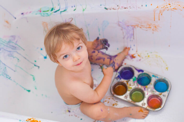 Toddler Paint Bath Sensory Art Project - Eating Richly