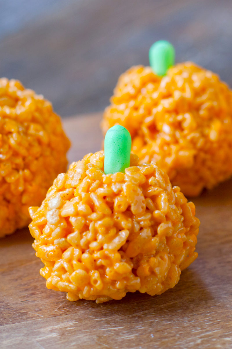 Pumpkin shaped Rice Krispie Treat Balls